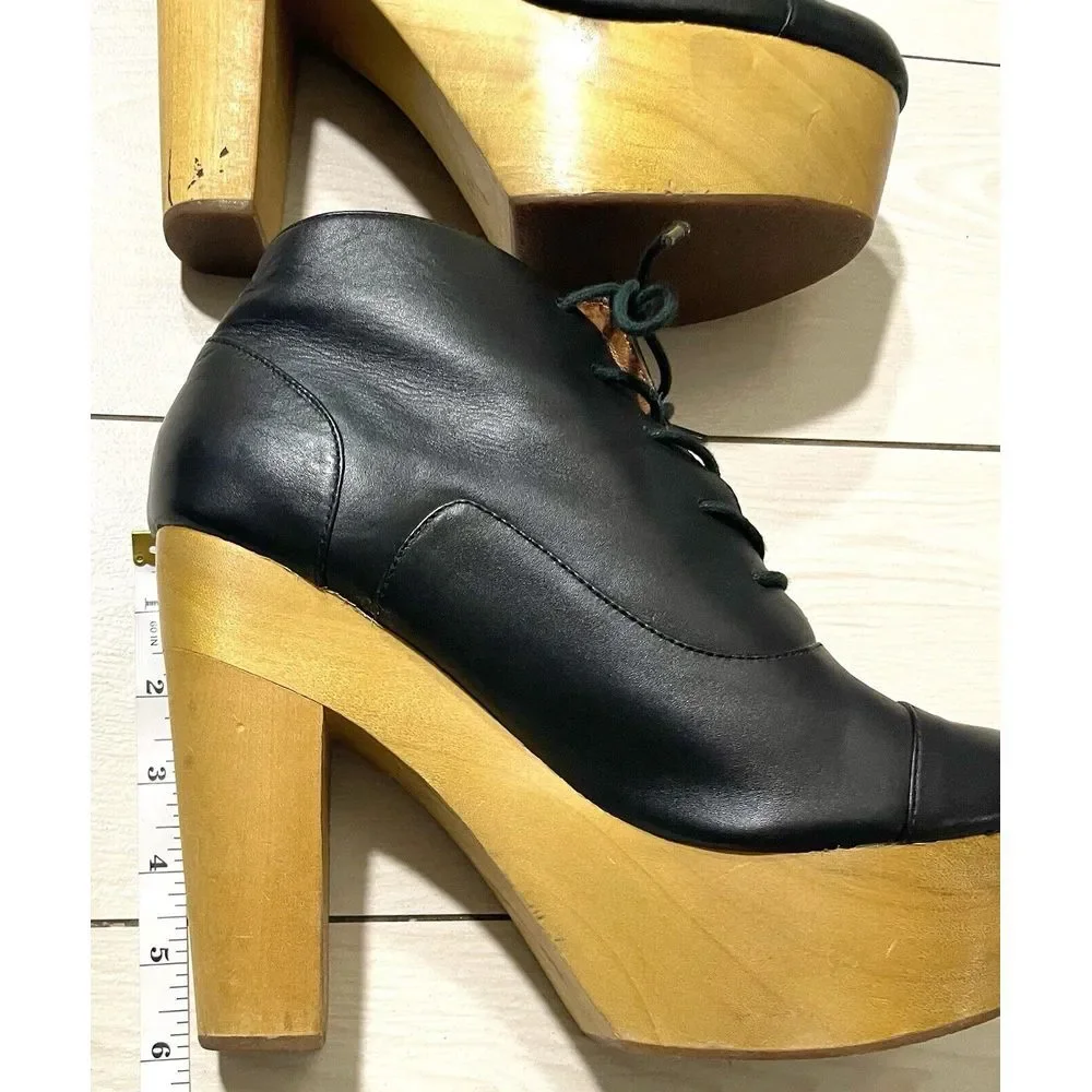 Ecote wooden Vegan leather‎ lace up platform heels size 8.5 Urban Outfitters